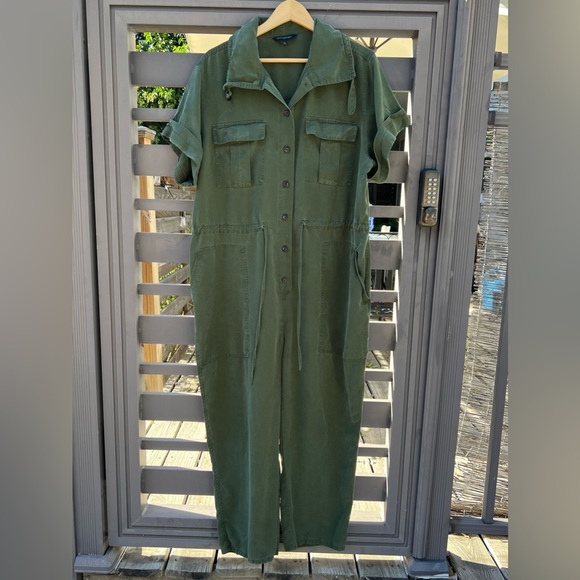 Banana Republic Pants - Banana Republic Olive Green Utility Jumpsuit